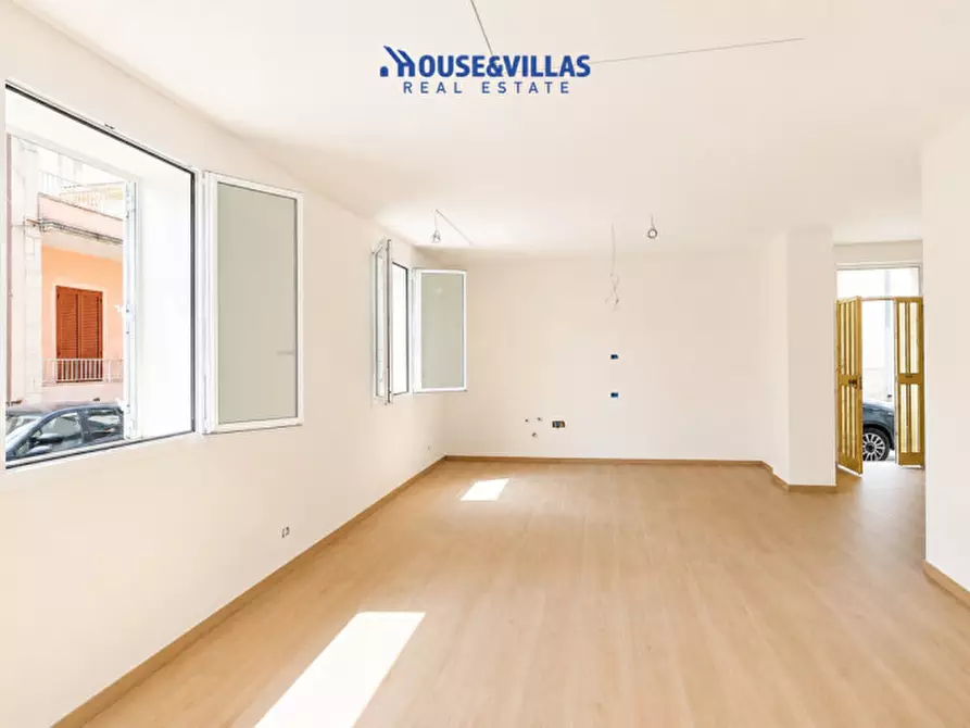 Immagine 5 di Casa indipendente in vendita  in piazza bolivar a Noto