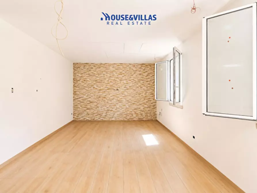 Immagine 6 di Casa indipendente in vendita  in piazza bolivar a Noto