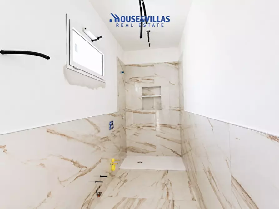 Immagine 13 di Casa indipendente in vendita  in piazza bolivar a Noto