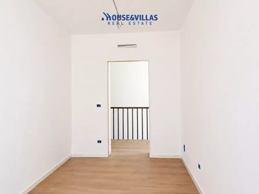 Immagine 14 di Casa indipendente in vendita  in piazza bolivar a Noto