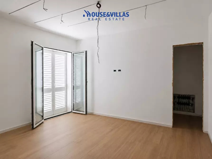 Immagine 16 di Casa indipendente in vendita  in piazza bolivar a Noto