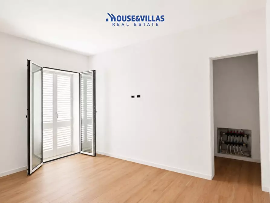 Immagine 18 di Casa indipendente in vendita  in piazza bolivar a Noto