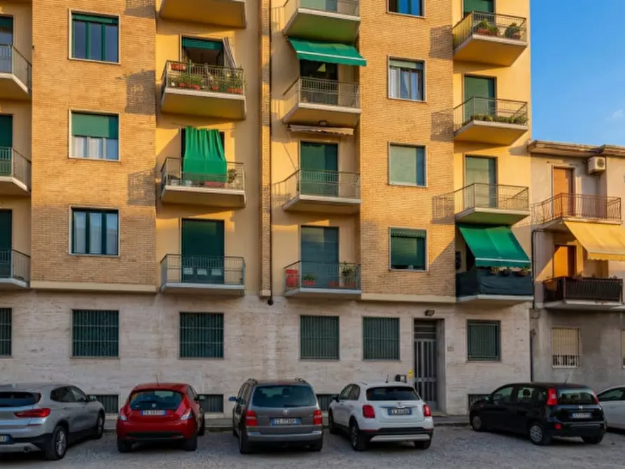 Immagine 1 di Appartamento in vendita  in Via orbetello 89 a Torino