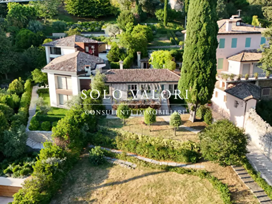 Immagine 9 di Villa in vendita  a Asolo