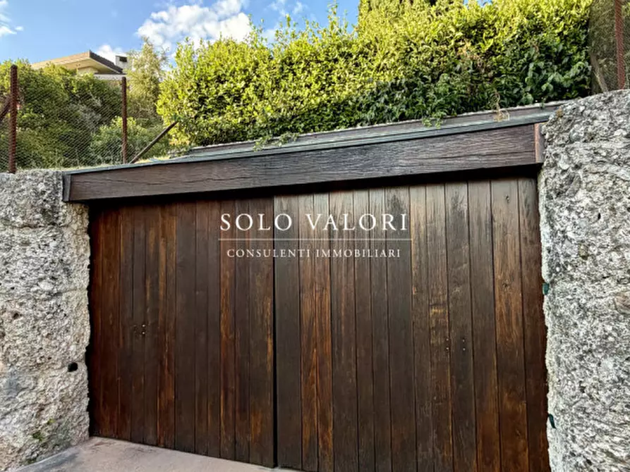 Immagine 11 di Villa in vendita  a Asolo