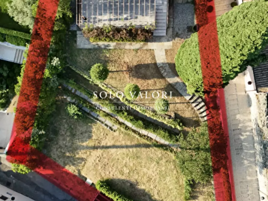 Immagine 12 di Villa in vendita  a Asolo