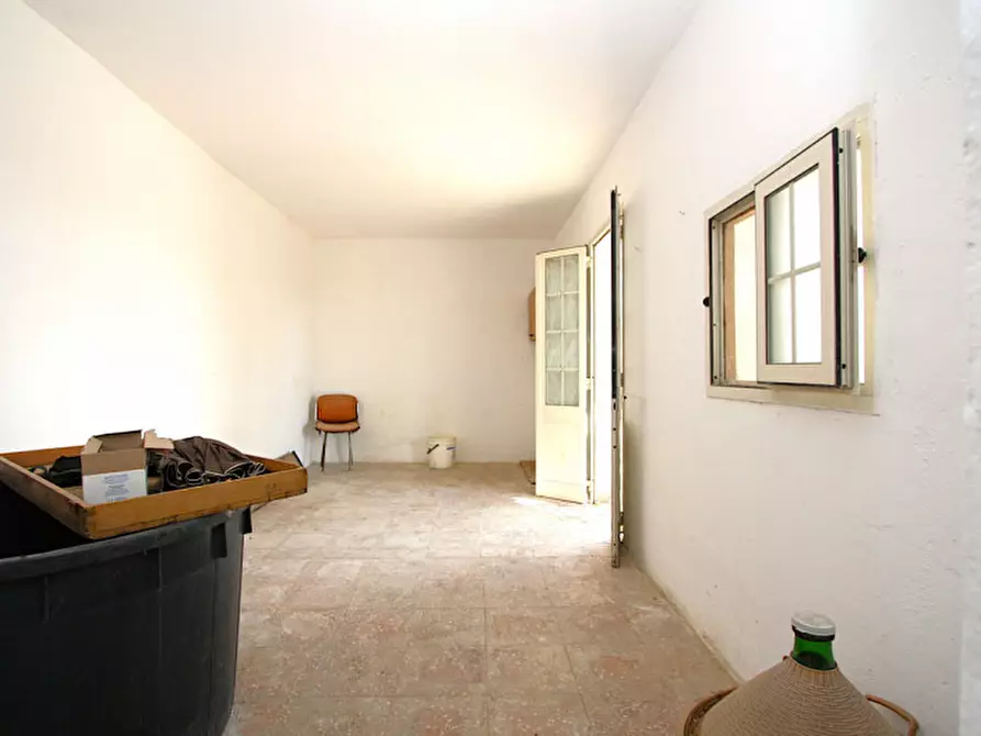 Immagine 17 di Magazzino in vendita  in SP 223 a Gallipoli