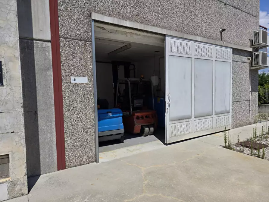 Immagine 7 di Capannone industriale in vendita  in Via Guglielmo Marconi, 28, 33042 Buttrio UD, Italia a Buttrio