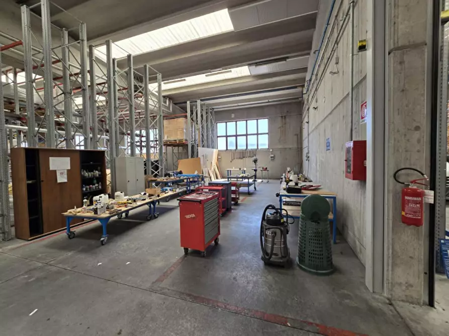 Immagine 14 di Capannone industriale in vendita  in Via Guglielmo Marconi, 28, 33042 Buttrio UD, Italia a Buttrio