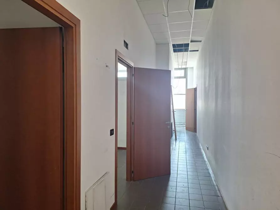 Immagine 4 di Negozio in vendita  in Via Giuseppe Mazzini, 92, 36027 Rosà VI, Italia a Rosà