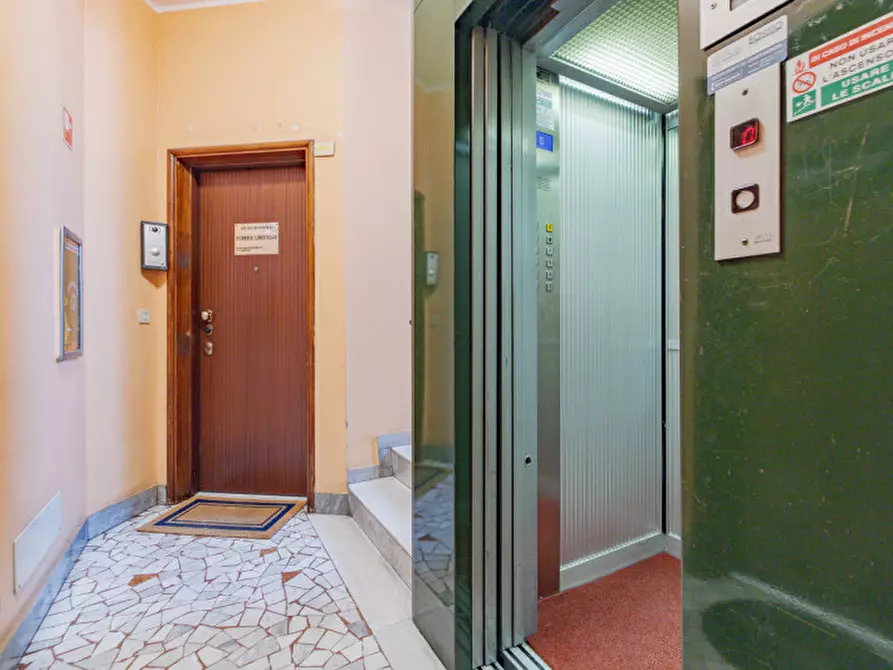 Immagine 39 di Appartamento in affitto  in Piazza Pietro Frattini, 15 a Milano