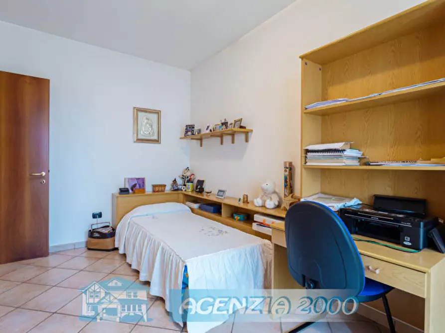 Immagine 23 di Villa in vendita  in Via Enrico Toti 11 a Bagnoli Di Sopra