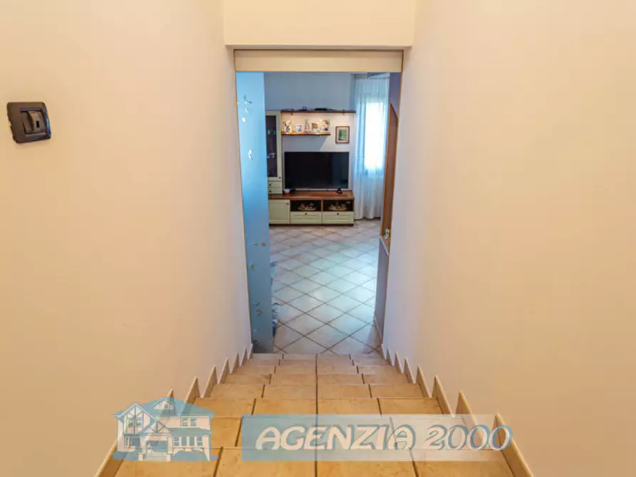Immagine 25 di Villa in vendita  in Via Enrico Toti 11 a Bagnoli Di Sopra