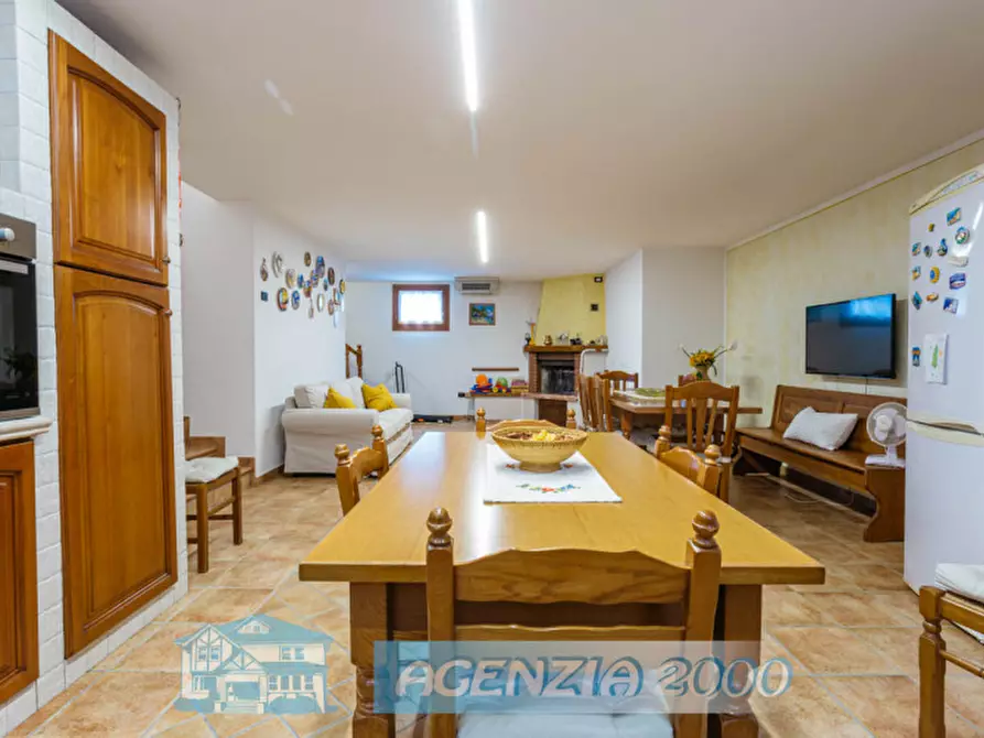 Immagine 29 di Villa in vendita  in Via Enrico Toti 11 a Bagnoli Di Sopra
