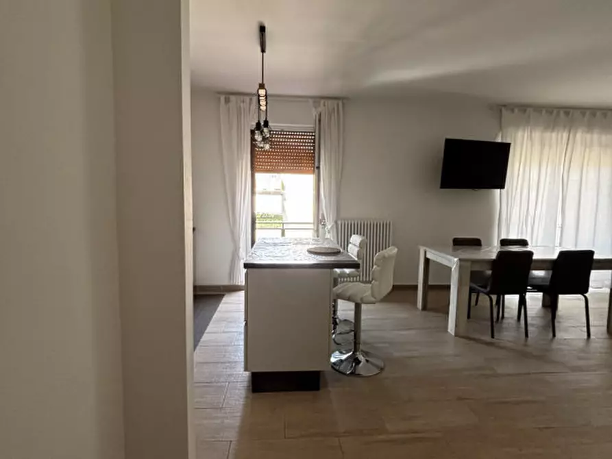 Immagine 4 di Appartamento in vendita  in schio a Schio