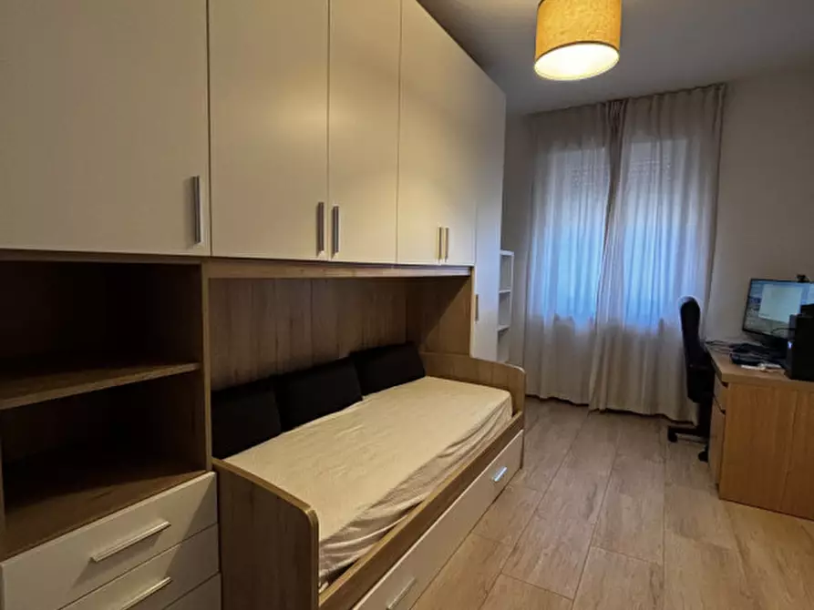 Immagine 9 di Appartamento in vendita  in schio a Schio