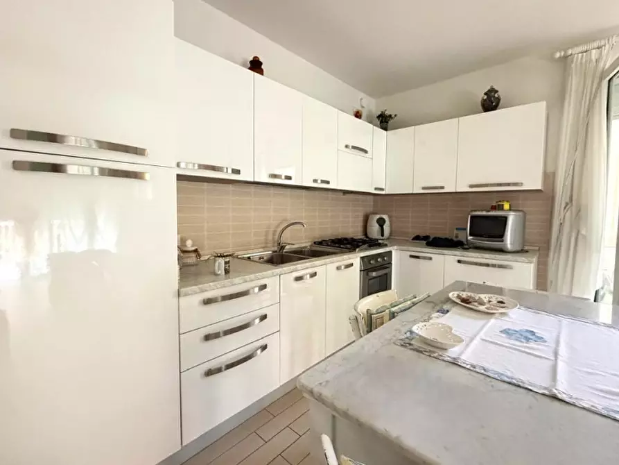 Immagine 4 di Appartamento in vendita  in Viale Piacenza a Riccione