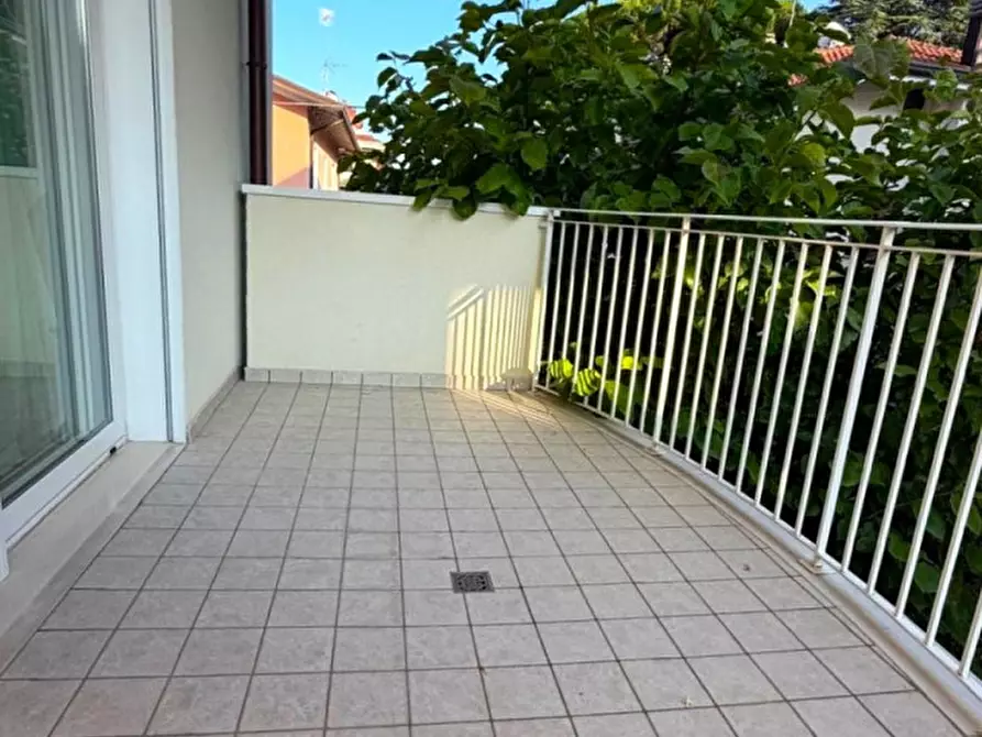 Immagine 10 di Appartamento in vendita  in Viale Piacenza a Riccione