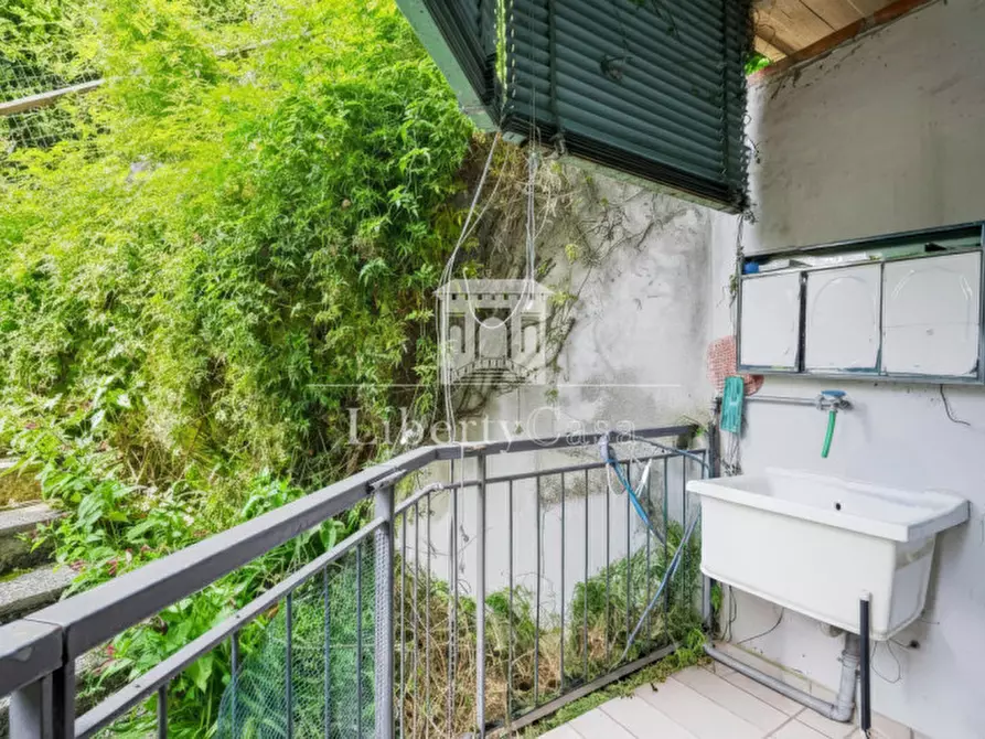 Immagine 11 di Appartamento in vendita  in VIA PRIVATA SIMONINI a Salò