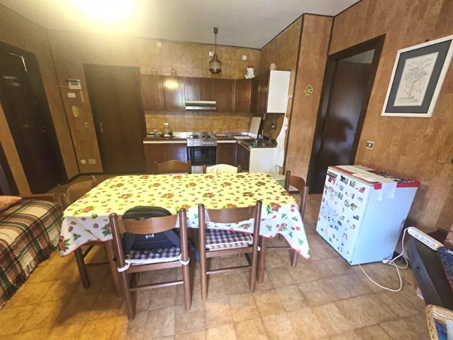 Immagine 8 di Appartamento in vendita  in Tonezza del Cimone a Tonezza Del Cimone
