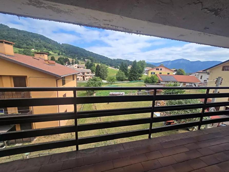Immagine 11 di Appartamento in vendita  in Tonezza del Cimone a Tonezza Del Cimone