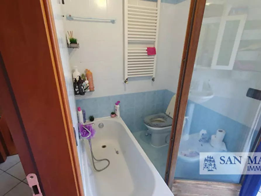 Immagine 7 di Appartamento in vendita  in Strada Statale Pasubio  53 a Costabissara