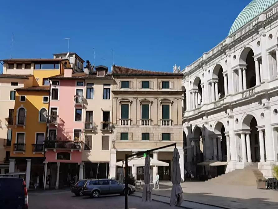 Immagine 3 di Appartamento in vendita  in Contra' della Catena a Vicenza