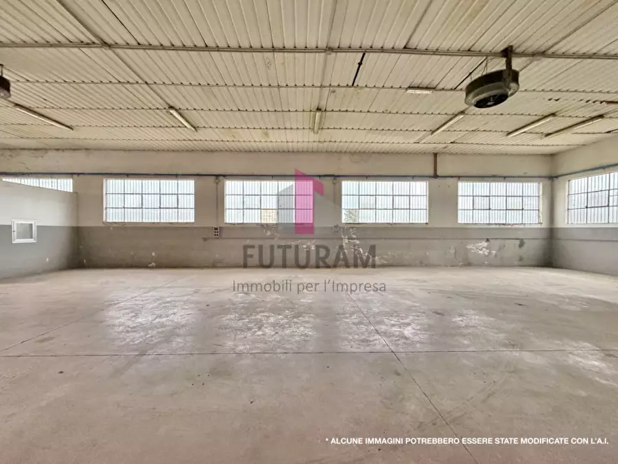 Immagine 17 di Capannone industriale in vendita  in VIA MONTE GRAPPA 1 a Caldogno