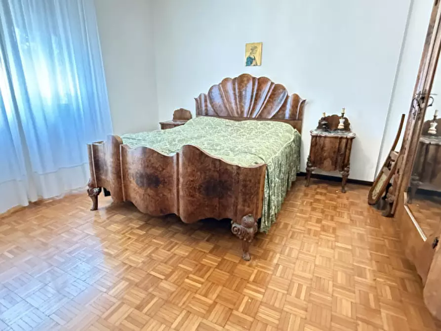 Immagine 12 di Appartamento in vendita  in Via delle Rose a Padova