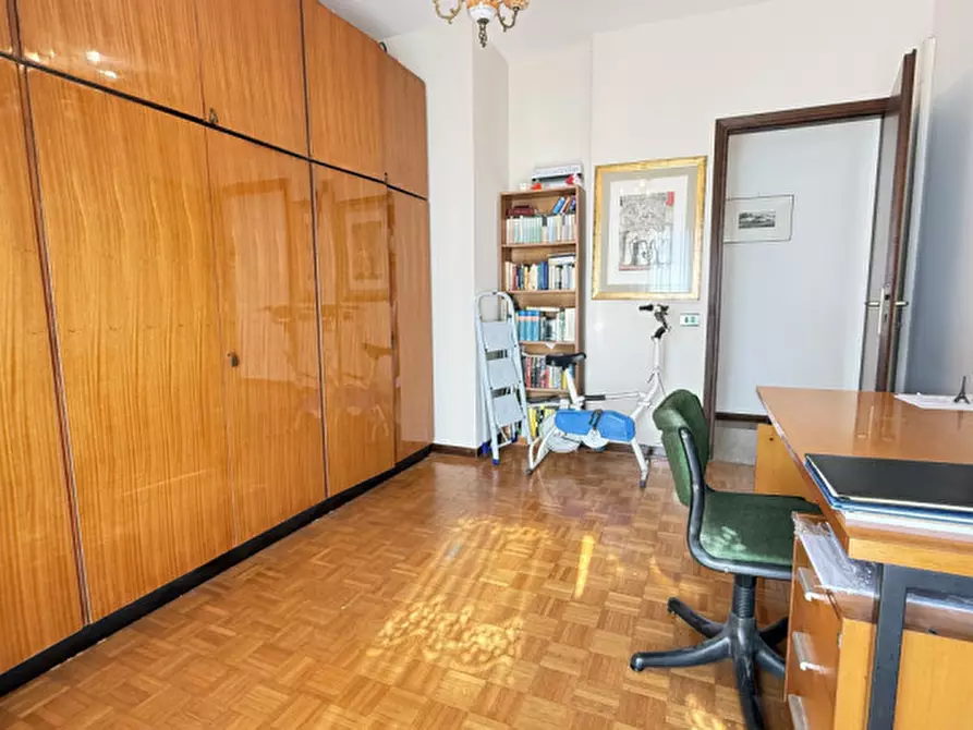 Immagine 15 di Appartamento in vendita  in Via delle Rose a Padova