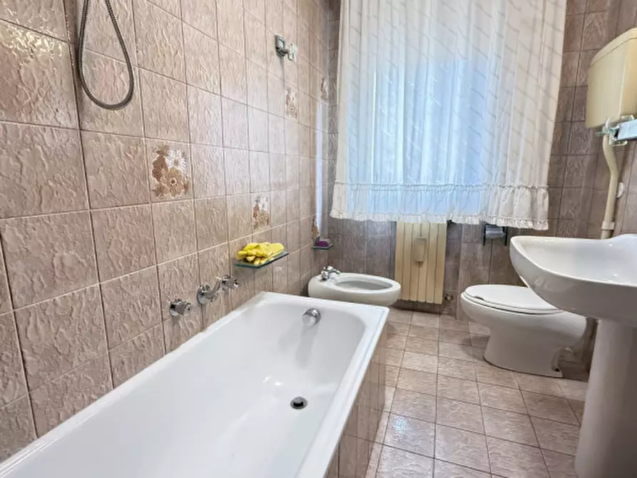 Immagine 23 di Appartamento in vendita  in Via delle Rose a Padova