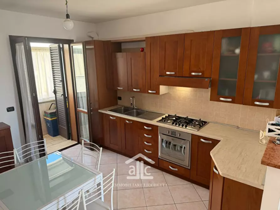 Immagine 13 di Appartamento in vendita  in via abbruzzo,3 a Lizzanello