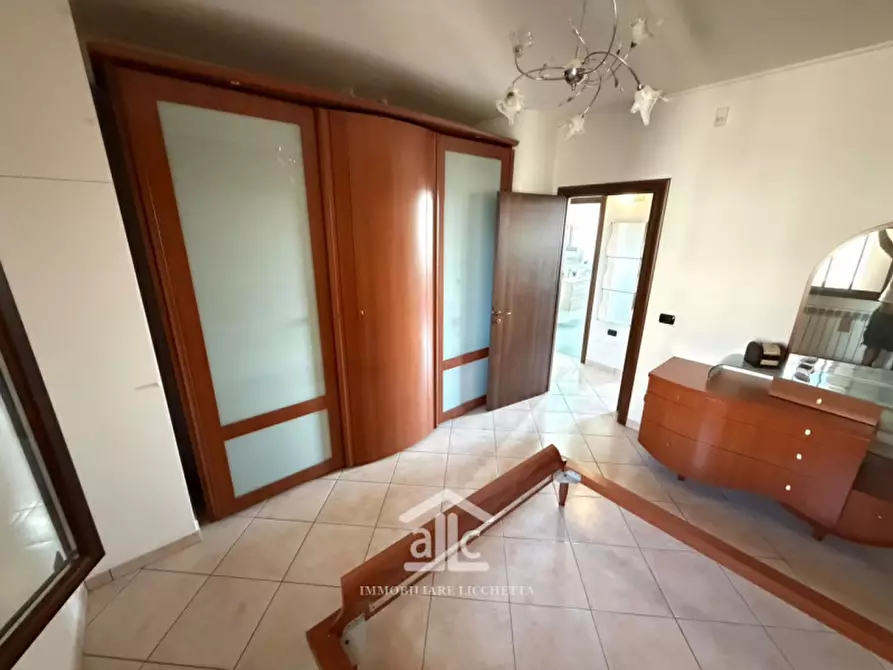 Immagine 35 di Appartamento in vendita  in via abbruzzo,3 a Lizzanello