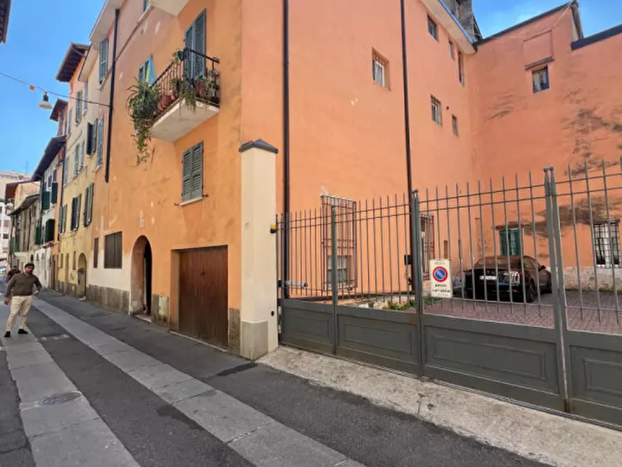Immagine 23 di Appartamento in vendita  in vicolo del moro a Brescia