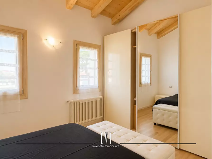 Immagine 9 di Appartamento in vendita  in Via Cristoforo Colombo 70 a Jesolo