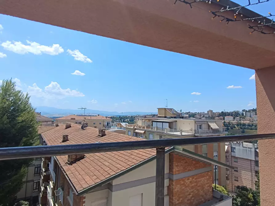 Immagine 4 di Attico in affitto  in Via Caterina Franceschi Ferrucci a Macerata