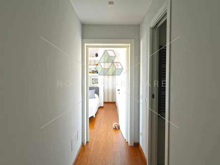 Immagine 5 di Appartamento in vendita  in Via Luigi Lilio a Roma