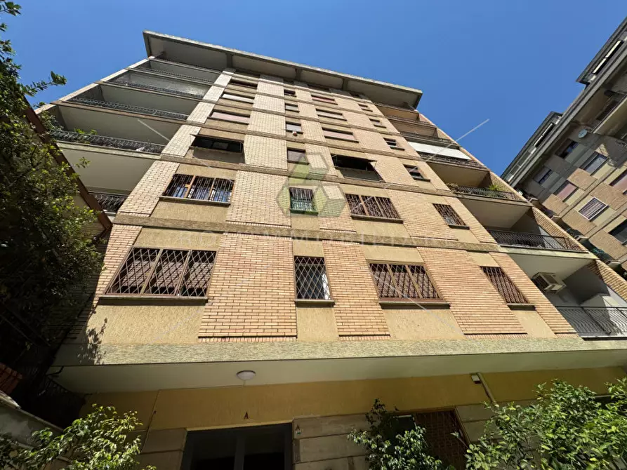 Immagine 22 di Appartamento in vendita  in Via Luigi Lilio a Roma