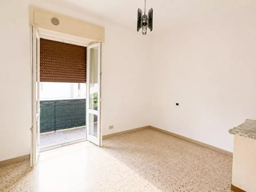 Immagine 2 di Appartamento in vendita  in via villa cozza 5 a Verona