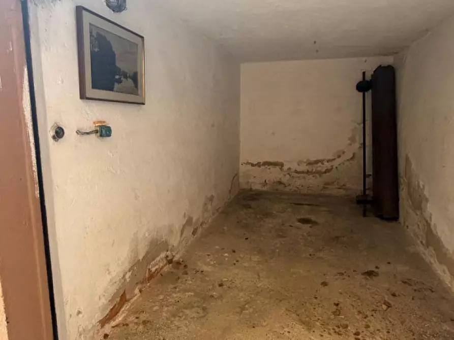 Immagine 11 di Appartamento in vendita  in via villa cozza 5 a Verona