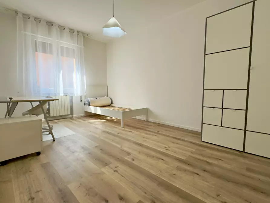 Immagine 2 di Camera in affitto  a Padova