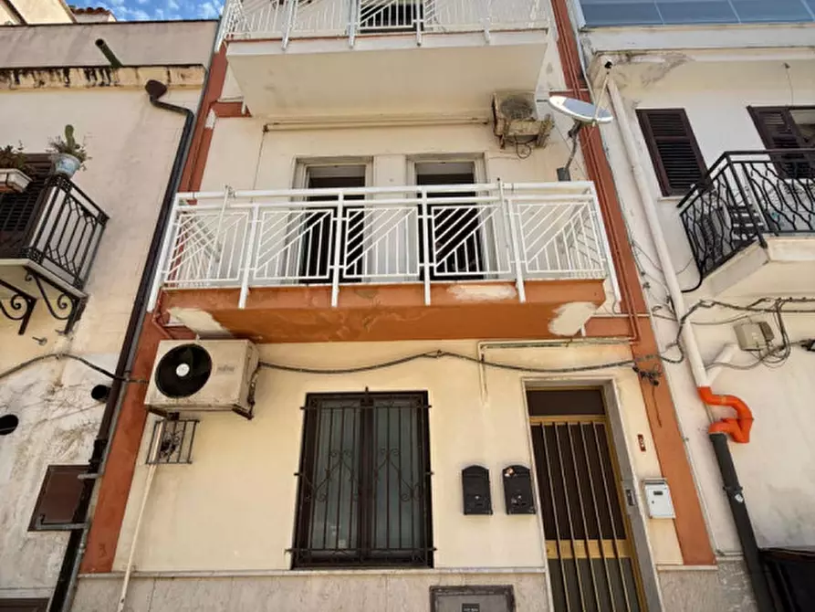 Immagine 1 di Appartamento in vendita  in Piazzetta Consiglio 9 a Terrasini