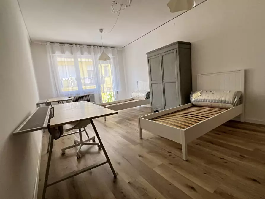 Immagine 4 di Camera in affitto  a Padova