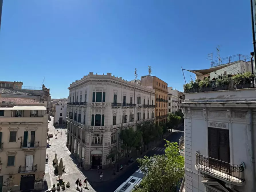 Immagine 5 di Appartamento in vendita  in Via Roma a Palermo