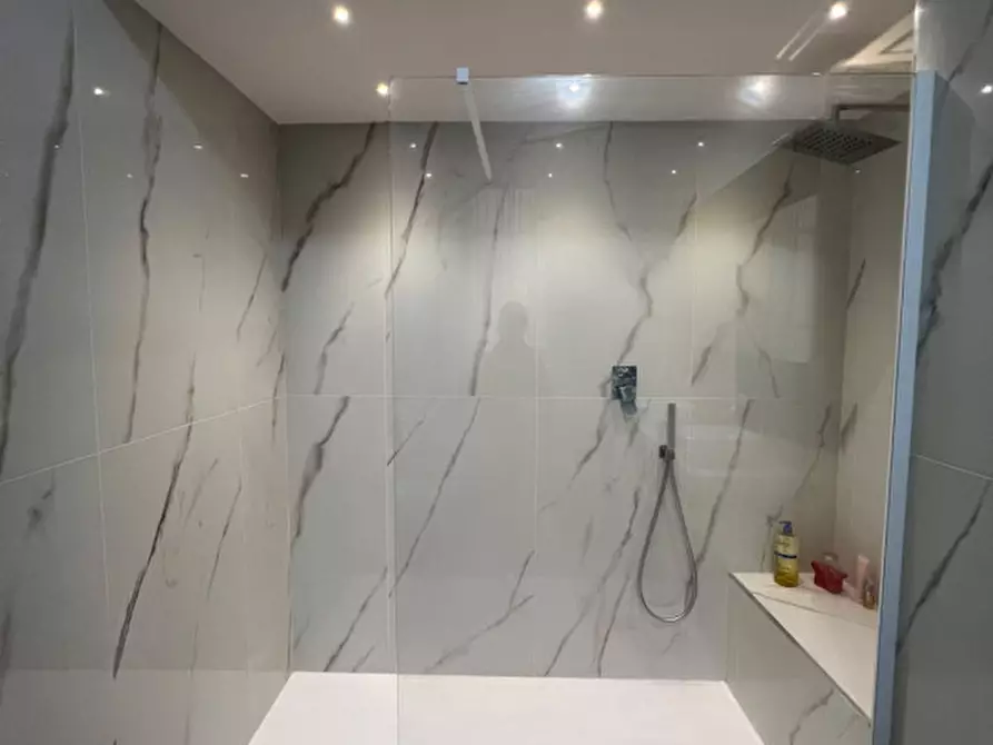 Immagine 49 di Appartamento in vendita  in Via Roma a Palermo
