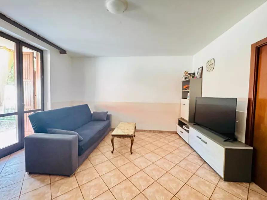 Immagine 8 di Appartamento in vendita  in via. Kennedy n.97 a Calvisano
