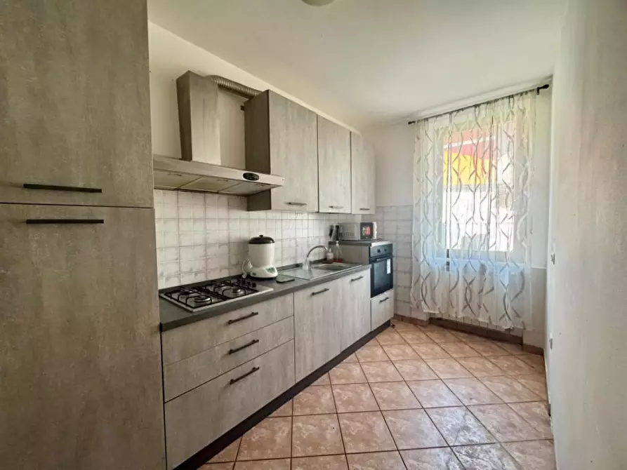 Immagine 11 di Appartamento in vendita  in via. Kennedy n.97 a Calvisano
