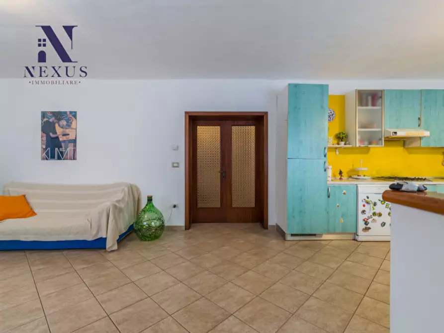 Immagine 7 di Casa trifamiliare in vendita  in Via dell'Arzilla a Fano