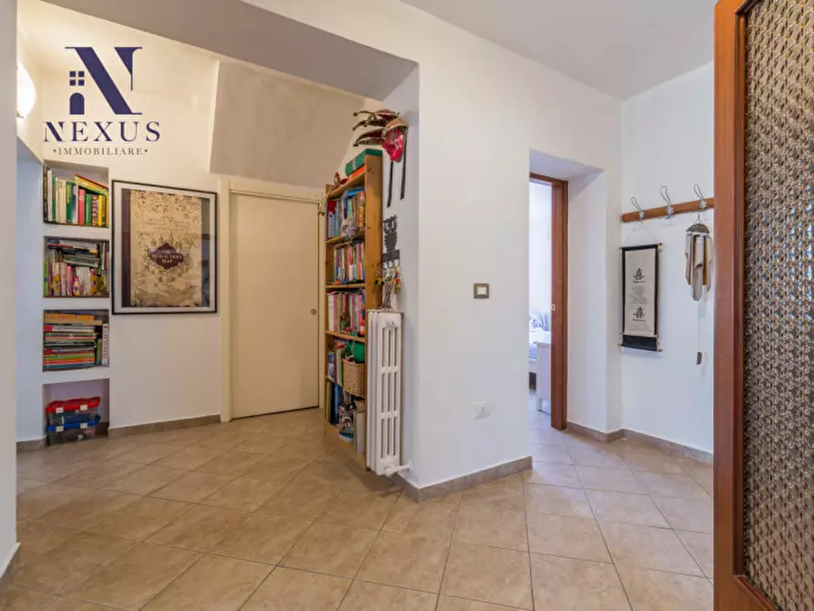 Immagine 10 di Casa trifamiliare in vendita  in Via dell'Arzilla a Fano