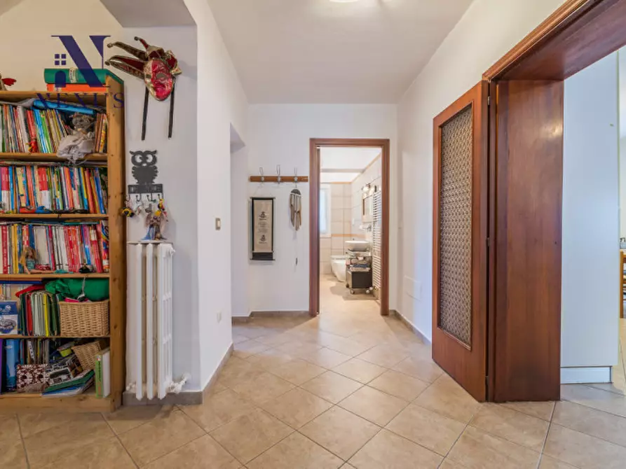 Immagine 11 di Casa trifamiliare in vendita  in Via dell'Arzilla a Fano